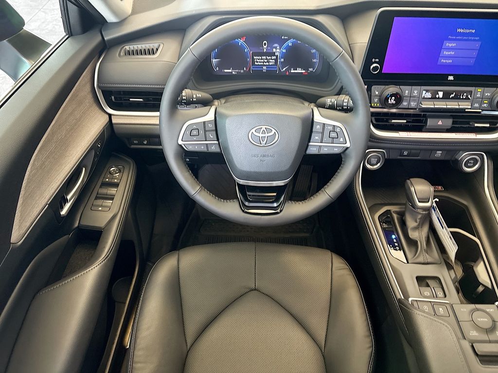 Thumbnail: 2026 Toyota Grand Highlander - 10