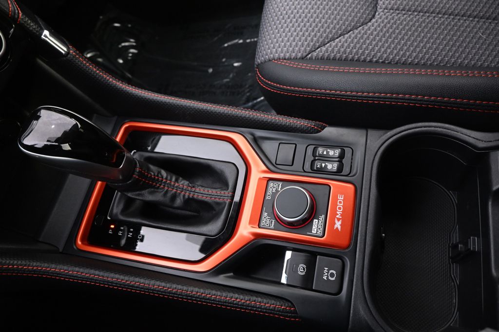 Used 2020 Silver Subaru Sport image 30