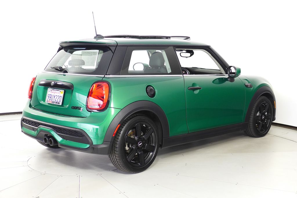 2023 MINI Cooper S 7