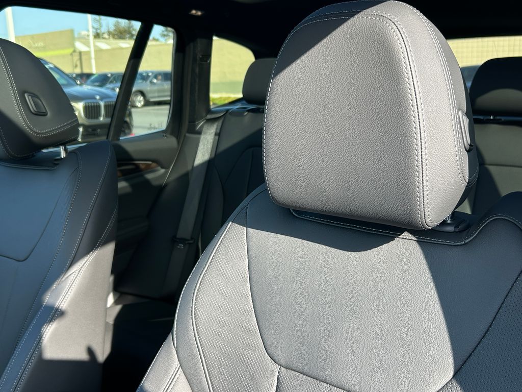 Thumbnail: 2024 BMW X3 - 14