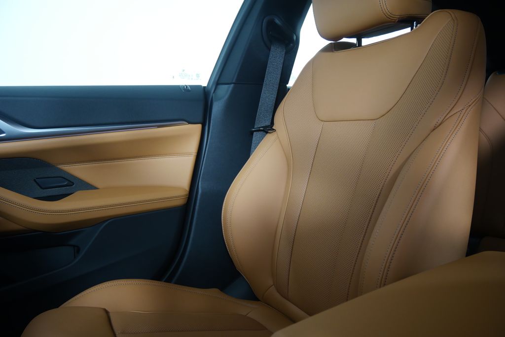 Thumbnail: 2026 BMW 4 Series - 23