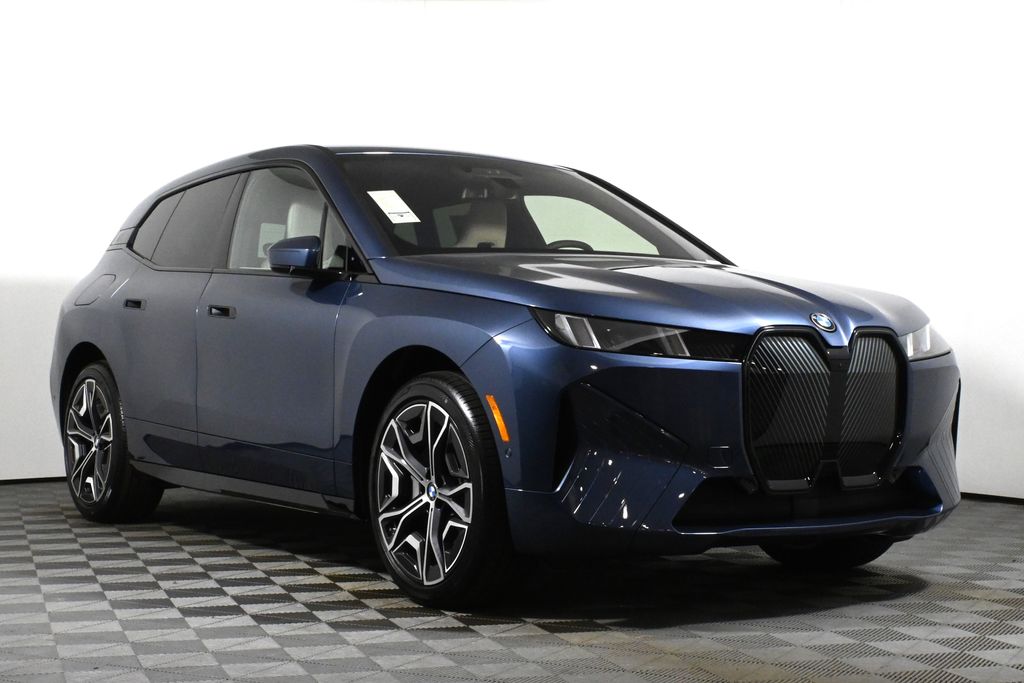 Thumbnail: 2026 BMW iX - 9