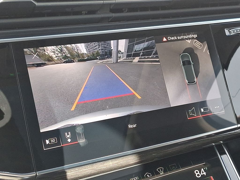 Thumbnail: 2022 Audi Q7 - 18