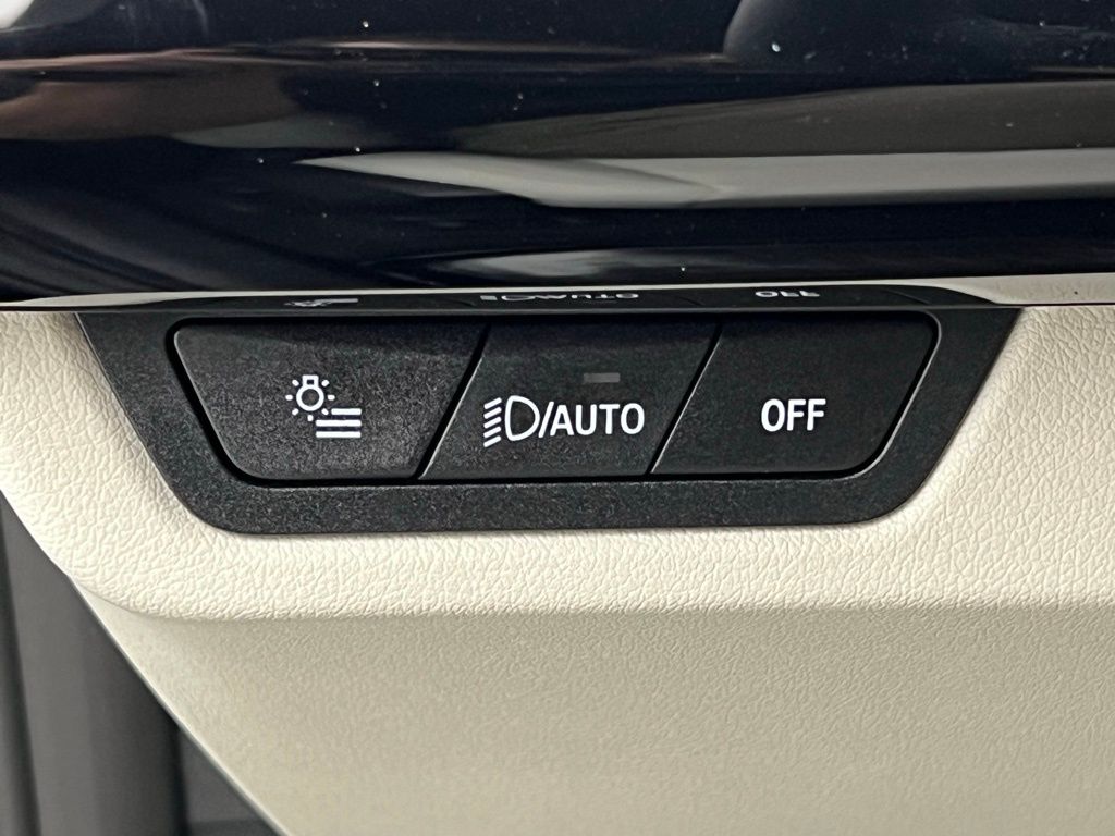 Thumbnail: 2026 BMW X1 - 19