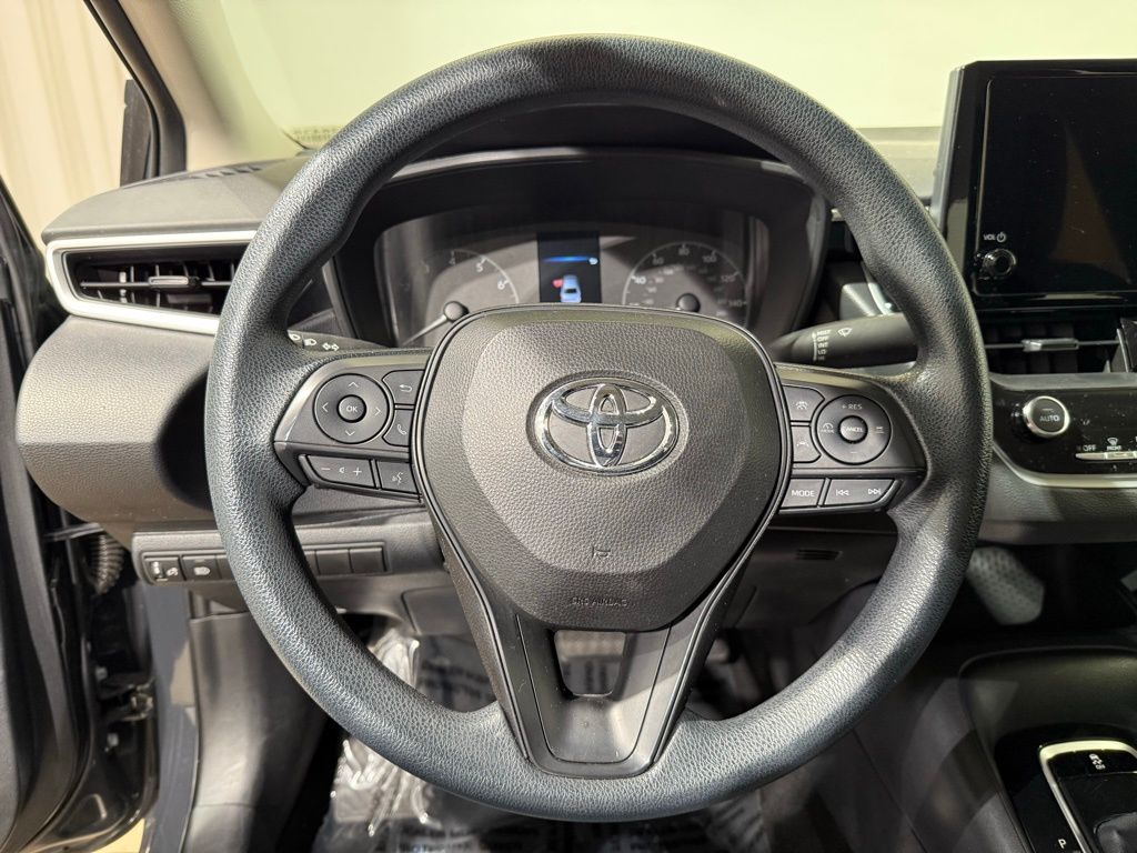 Thumbnail: 2023 Toyota Corolla - 20