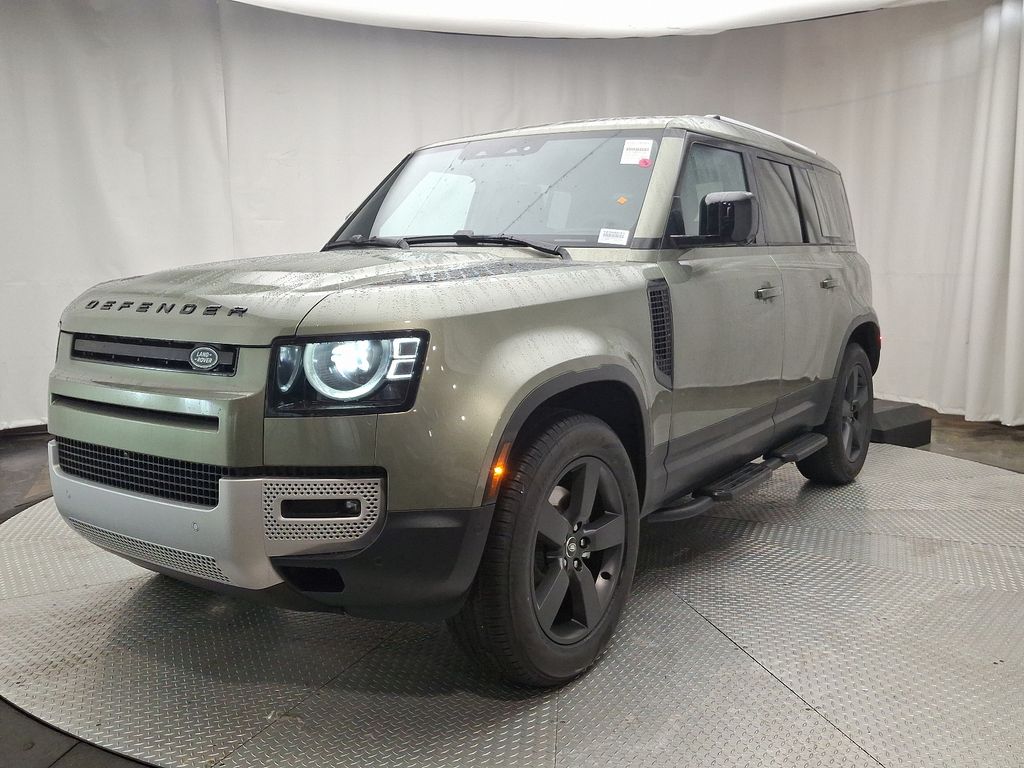 2025 Land Rover Defender 110 -
                Eatontown, NJ