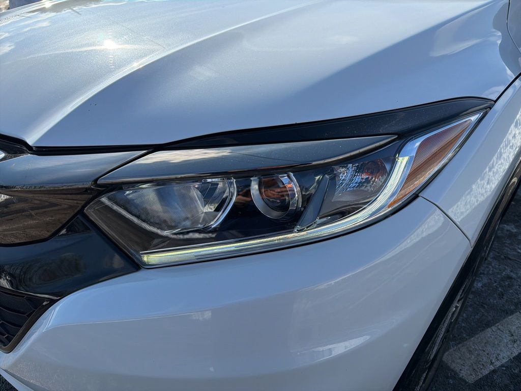 Thumbnail: 2021 Honda HR-V - 9