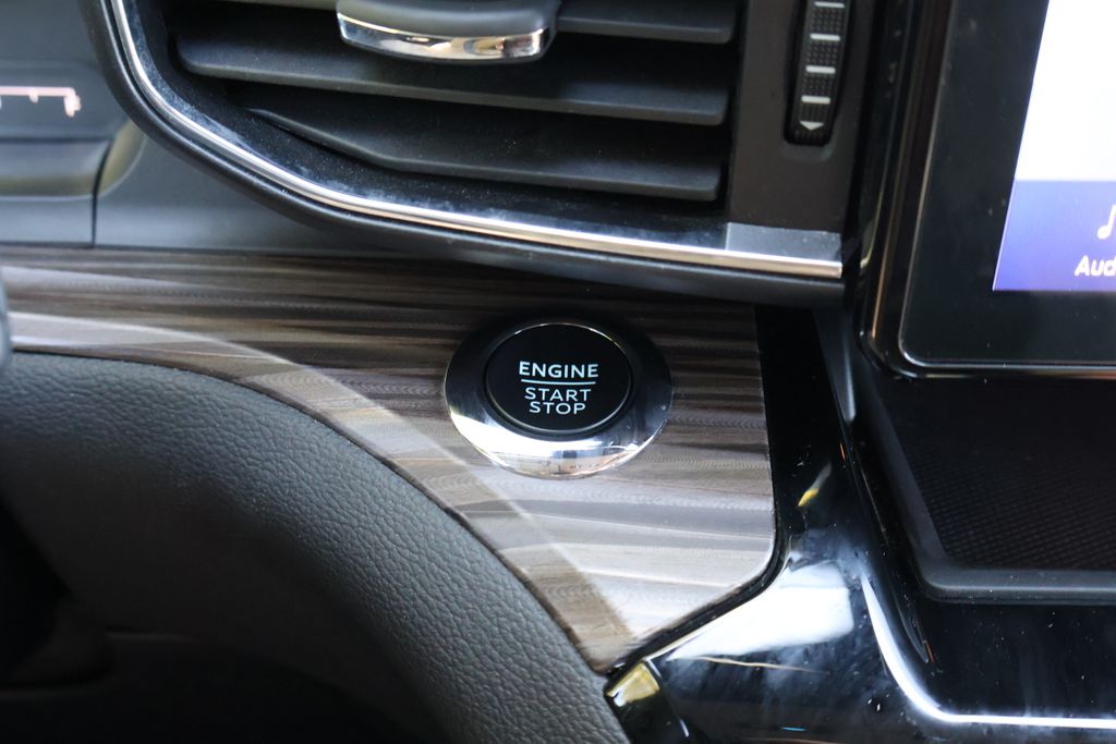 Thumbnail: 2024 Ford Explorer - 25