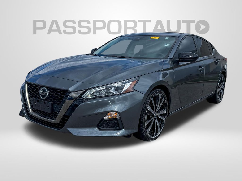 2022 Nissan Altima 2.5 SR FWD