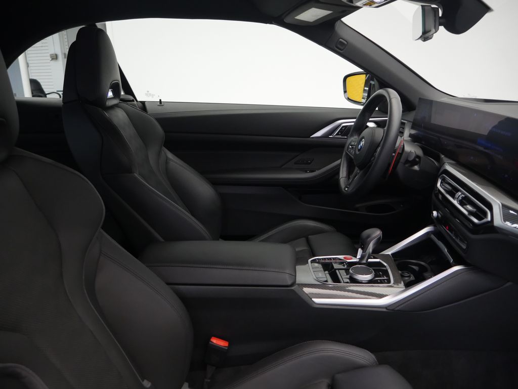 Thumbnail: 2024 BMW M4 - 24