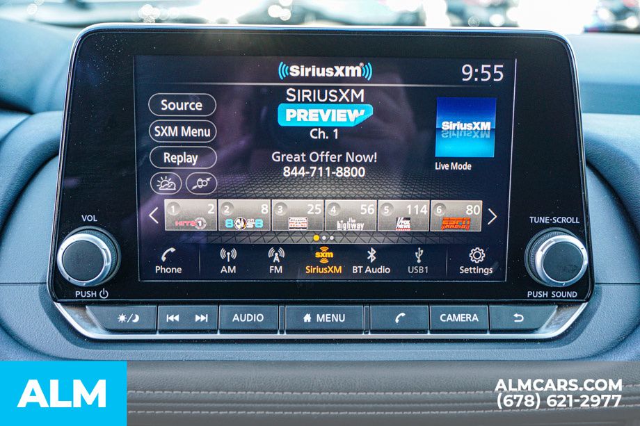Used 2025 Gray Nissan SV image 37