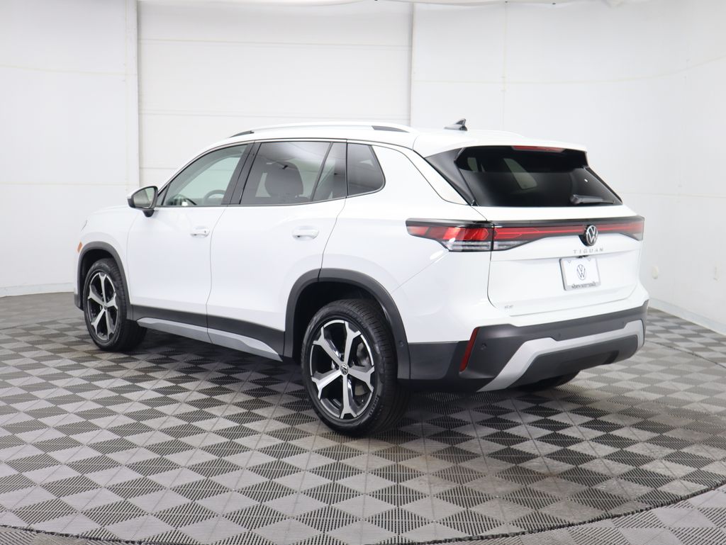 2025 Volkswagen Tiguan 2.0T 8