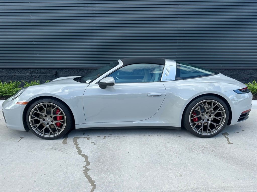 2022 Porsche 911 Targa 4S 2