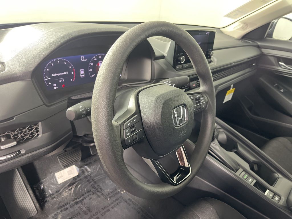 Thumbnail: 2025 Honda Accord - 25