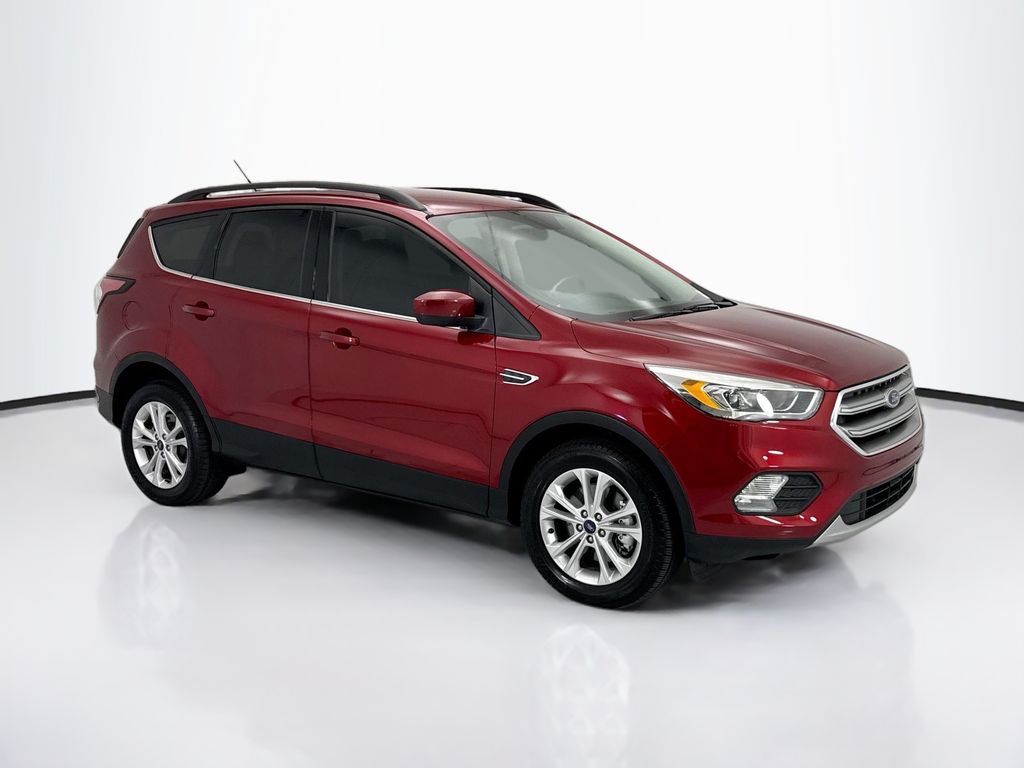 Thumbnail: 2017 Ford Escape - 3