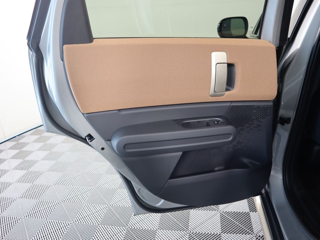 2025 MINI Cooper Countryman Iconic 29