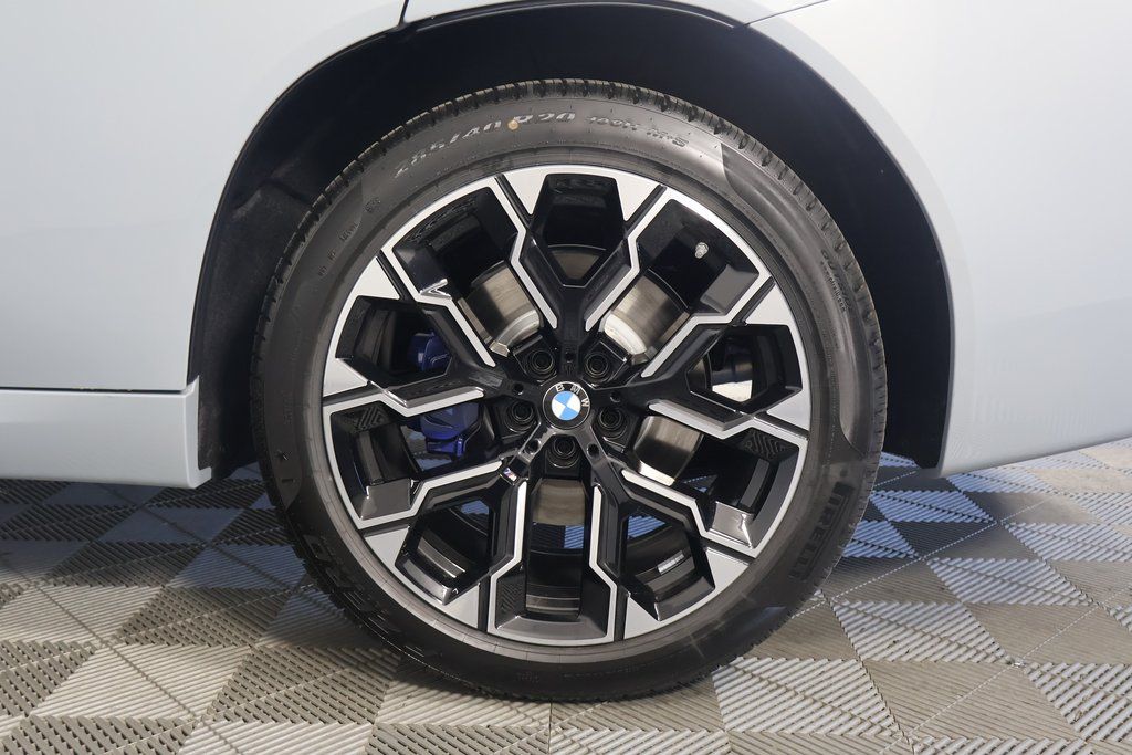 Thumbnail: 2025 BMW X3 - 10