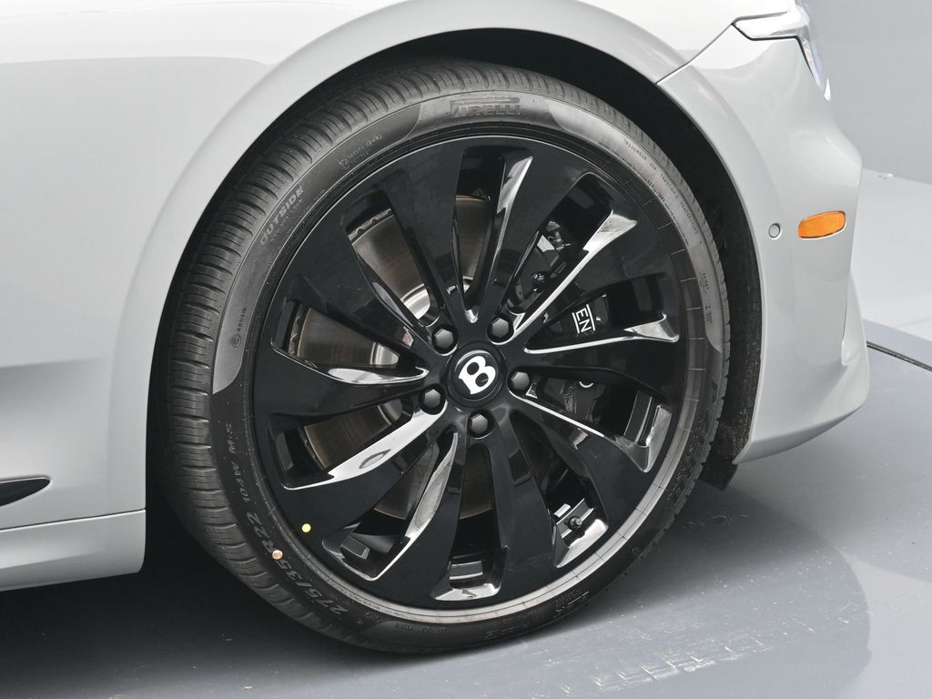 Used 2026 Gray Bentley  image 6