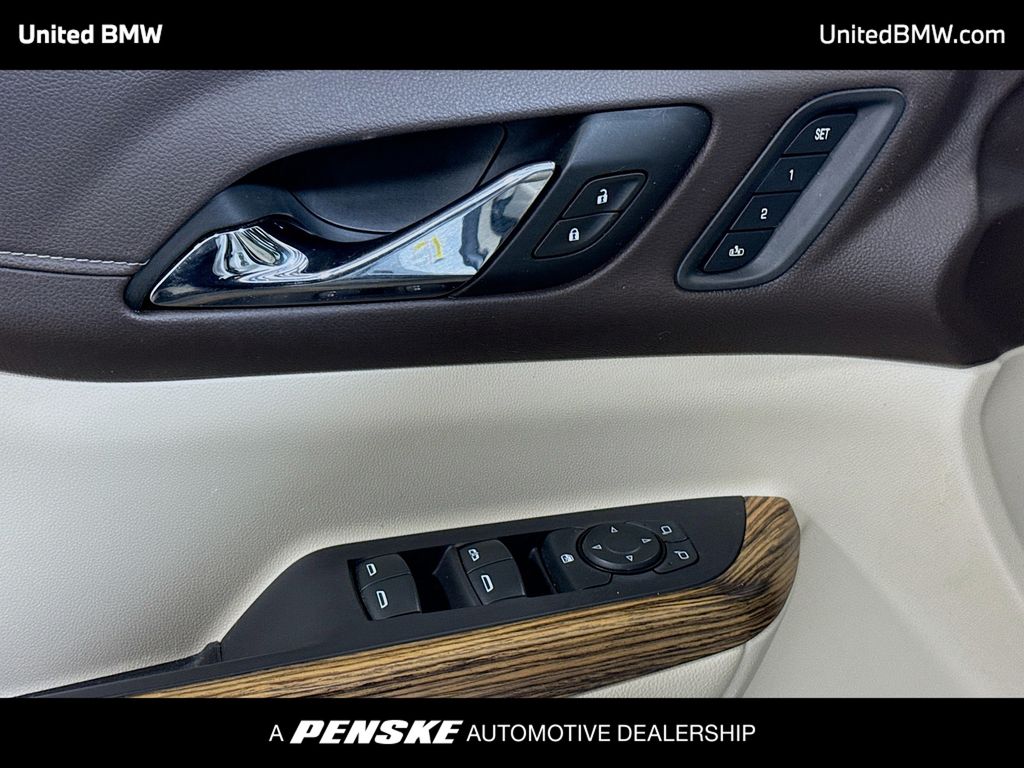 Thumbnail: 2019 GMC Acadia - 3