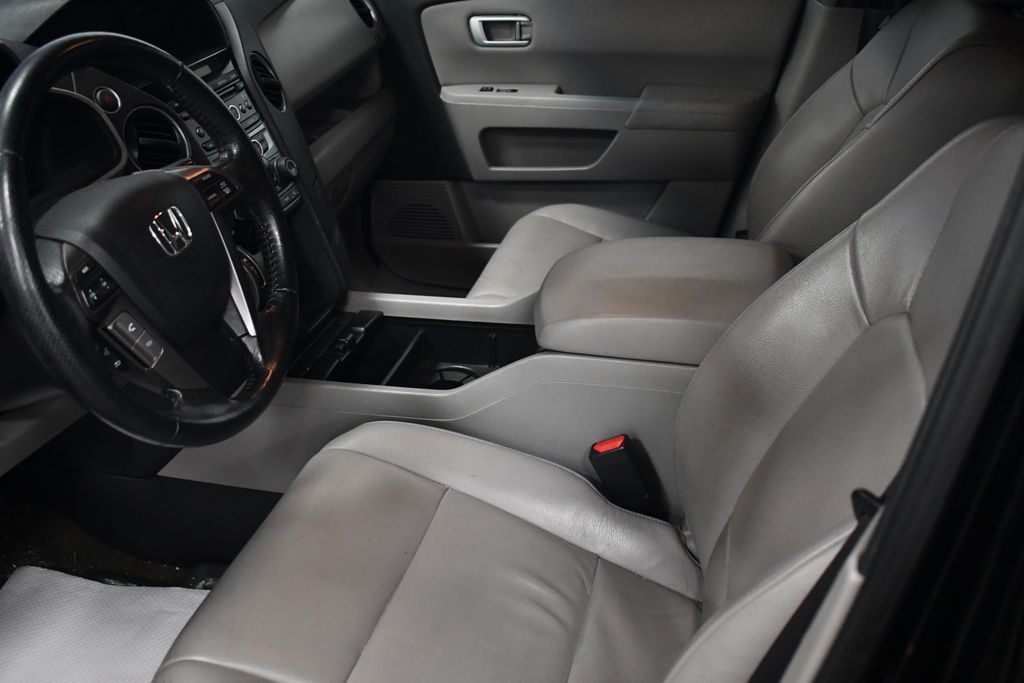 Thumbnail: 2014 Honda Pilot - 6