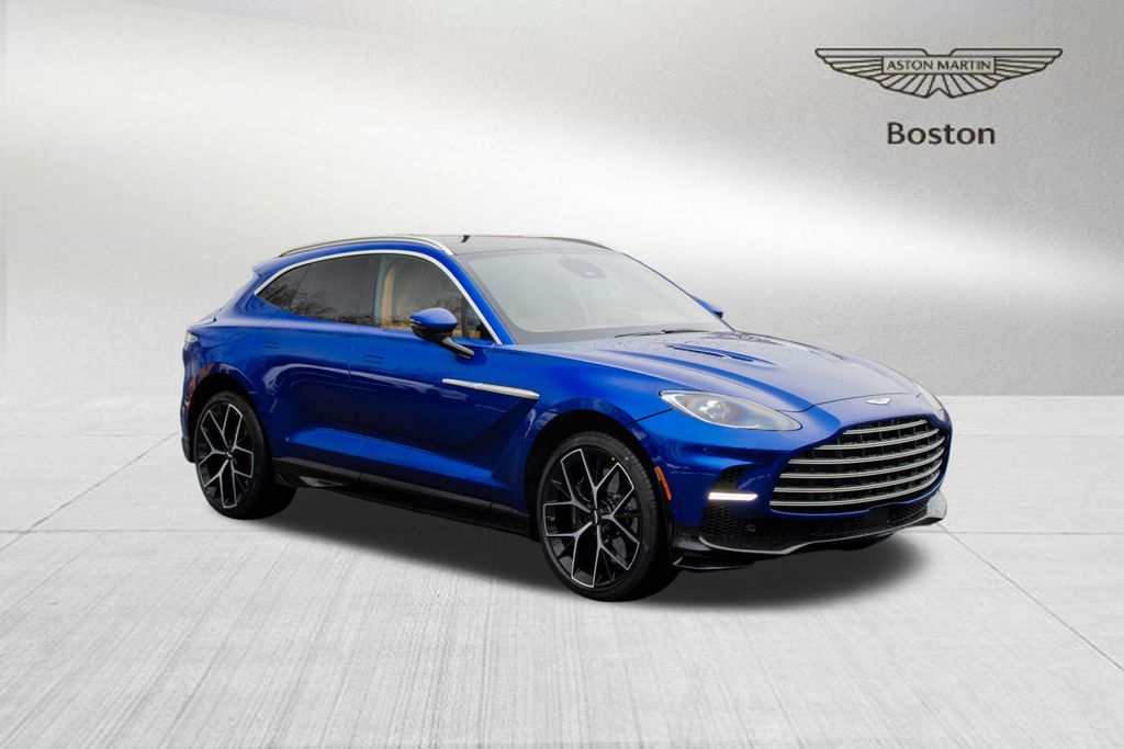 2026 Aston Martin DBX