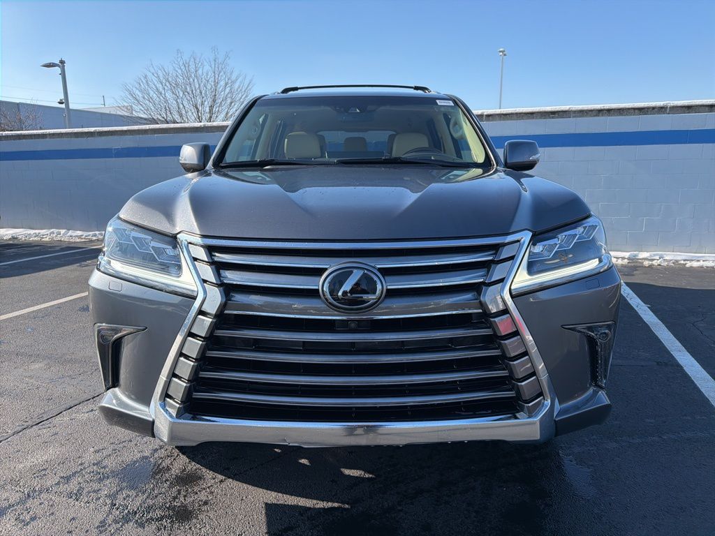 Thumbnail: 2020 Lexus LX - 8