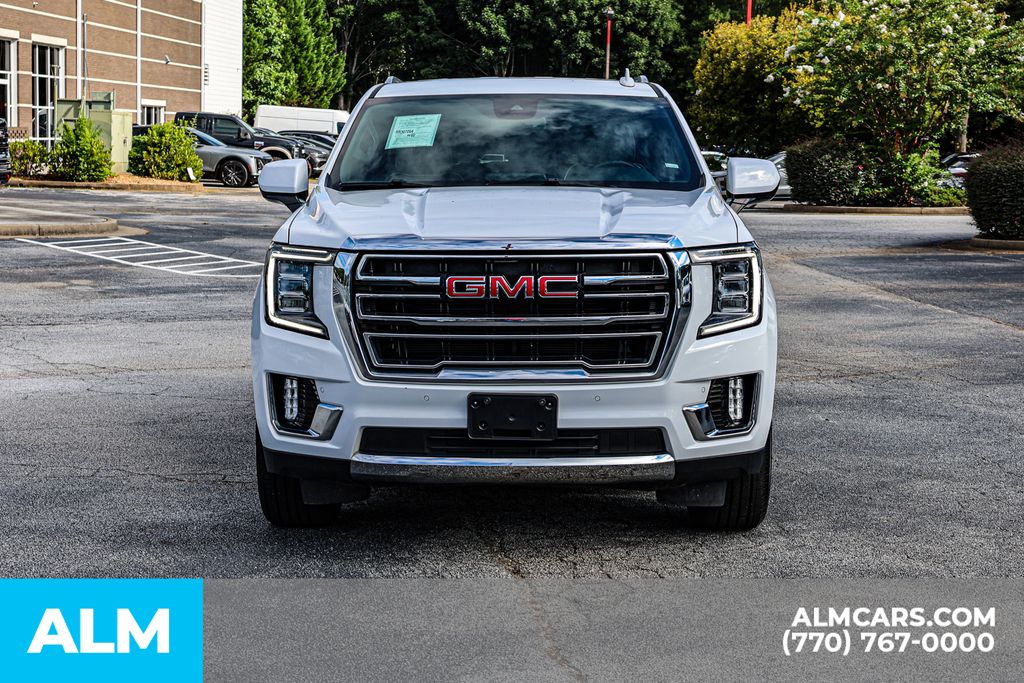 Used 2024 White GMC SLT image 11