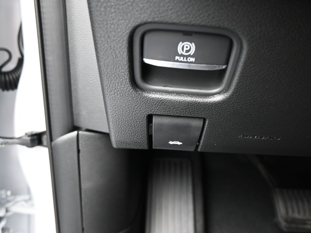 Used 2025 Bright White Clearcoat Jeep Laredo image 28