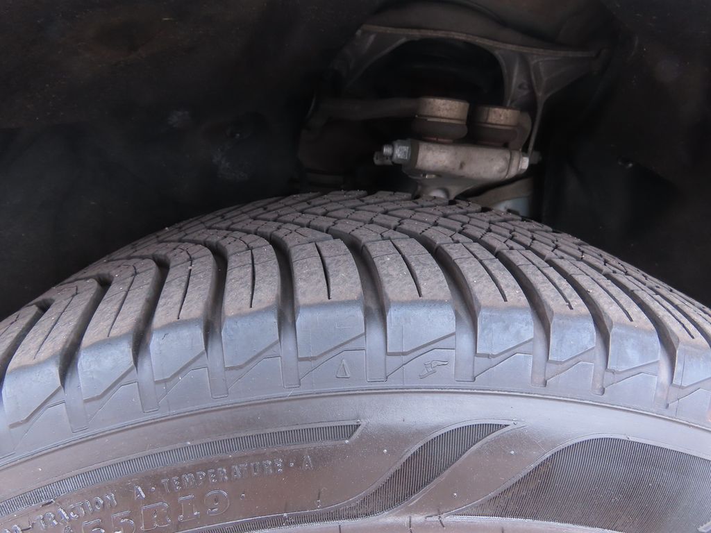 Thumbnail: 2019 Porsche Macan - 10