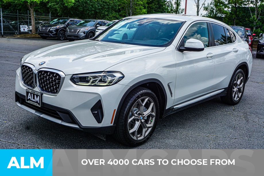 2022 BMW X4 30i - Photo 3