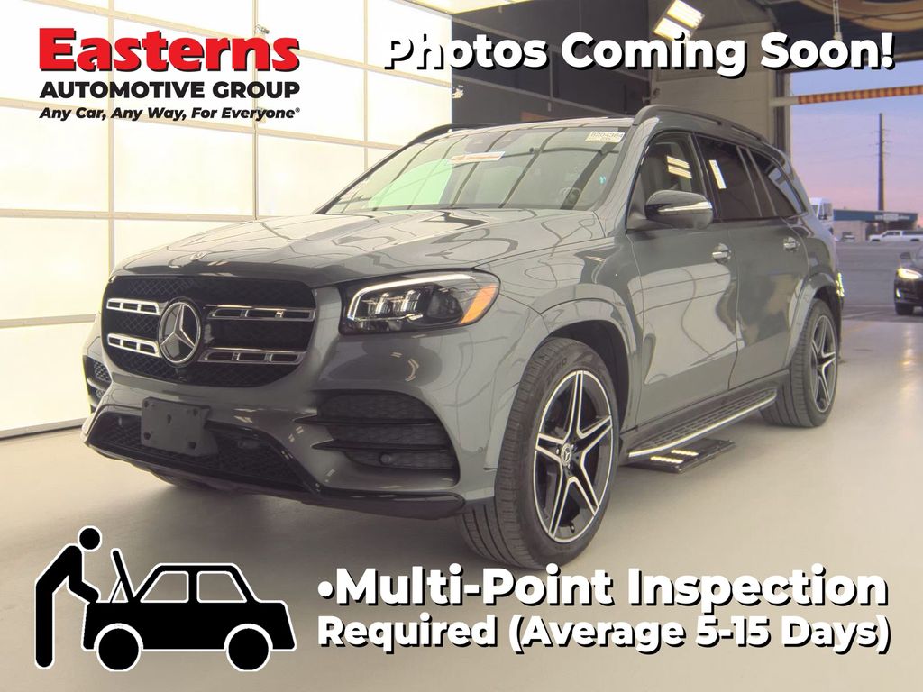2021 Mercedes-Benz GLS GLS580's photo