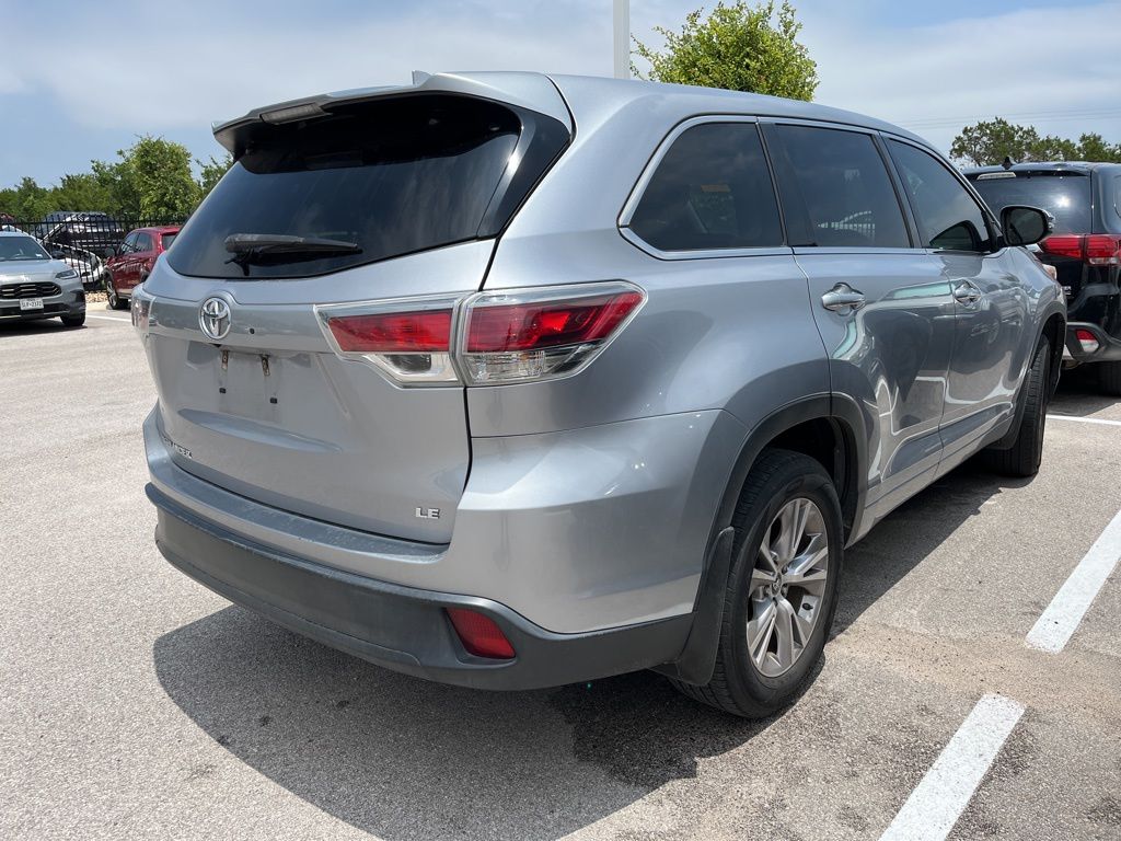 2016 Toyota Highlander Plus 3