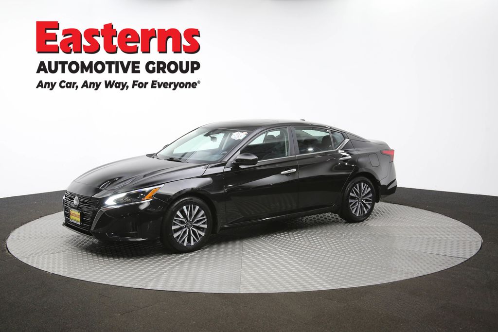 Used 2023 Black Nissan 2.5 SV image 55