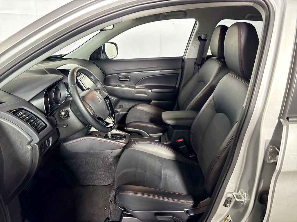 2024 Mitsubishi Outlander Sport 2.0 SE