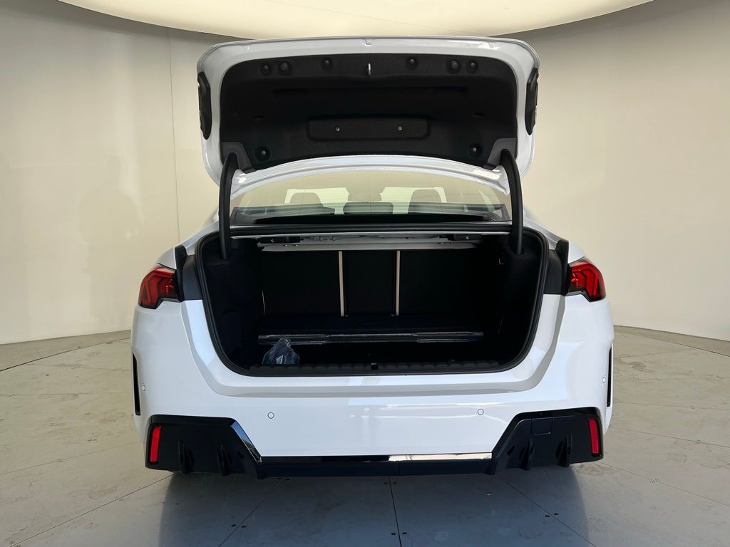 Thumbnail: 2026 BMW 2 Series - 5