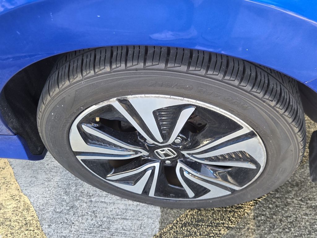 2017 Honda Civic - $13,998