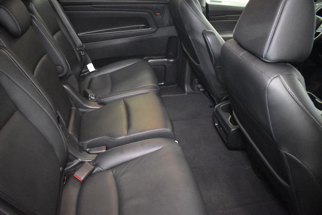 2021 Honda Odyssey EX-L 27