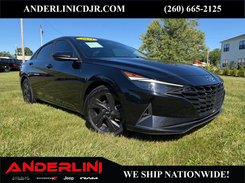 Phantom Black 2021 Hyundai Elantra Sedan Front-Wheel Drive Continuously Variable Transmission