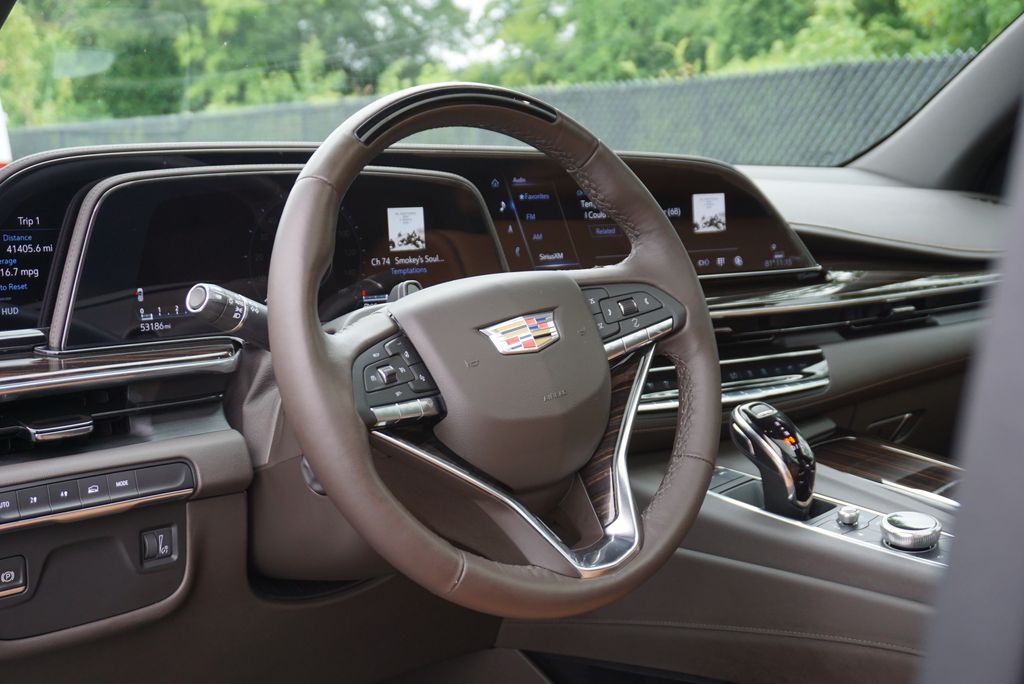 Thumbnail: 2023 Cadillac Escalade - 25