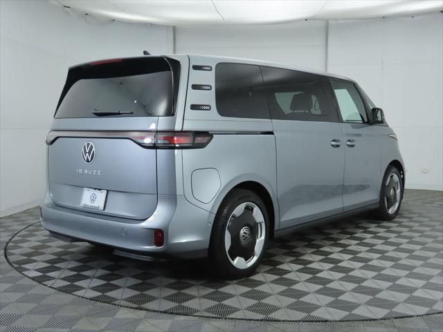 Thumbnail: 2025 Volkswagen ID.Buzz - 5