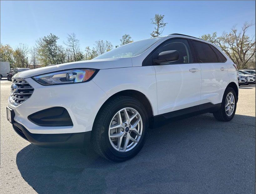 2022 Ford Edge SE AWD
