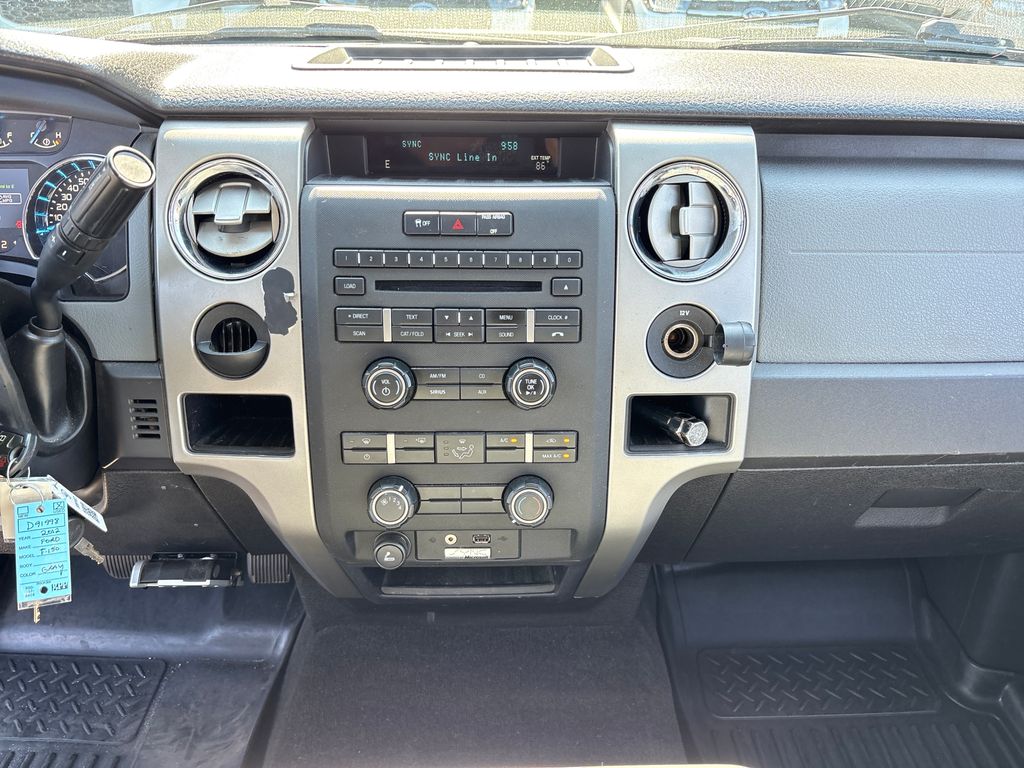 Used 2012 Gray Ford XLT image 23
