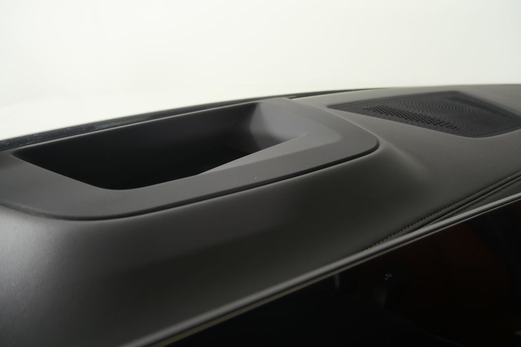 Thumbnail: 2027 BMW X7 - 18