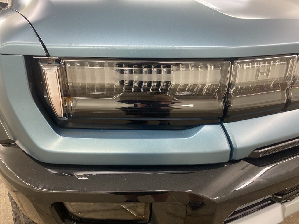 2024 GMC HUMMER EV SUV 3X photo