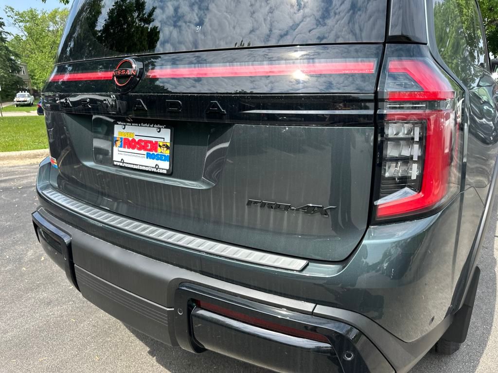 2025 Nissan Armada PRO-4X photo