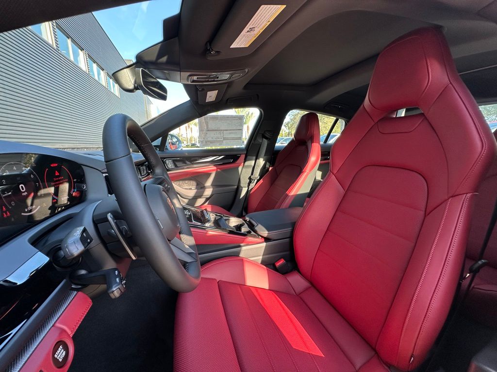 Thumbnail: 2026 Porsche Panamera - 5