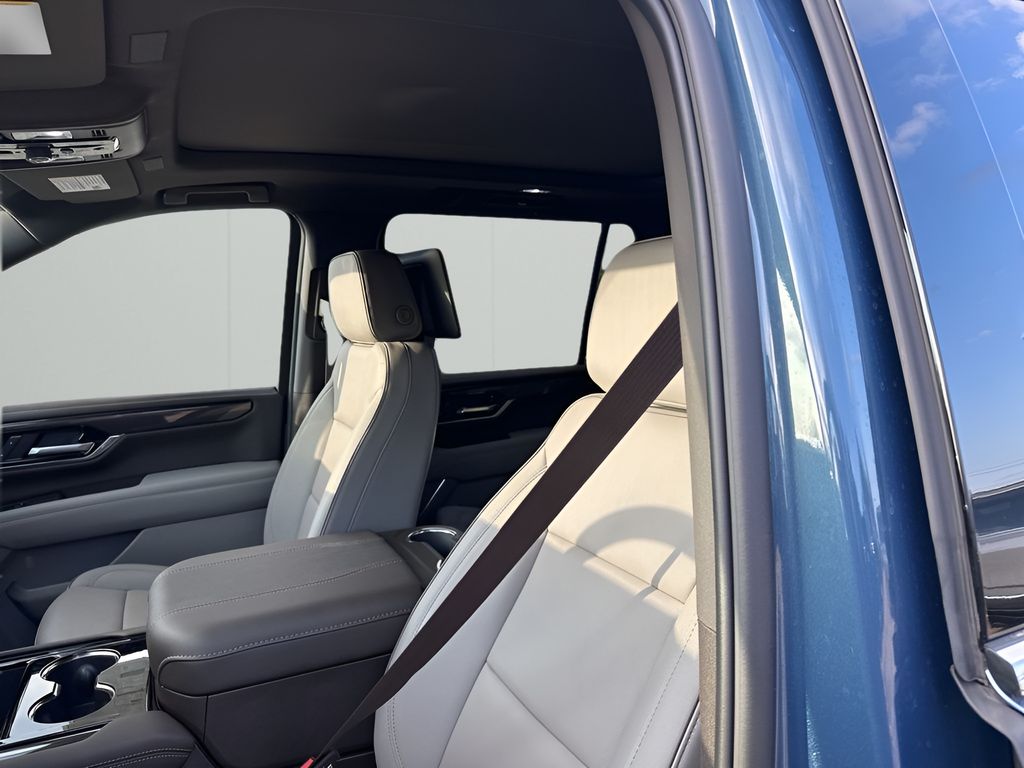 New 2026  GMC Elevation image 27