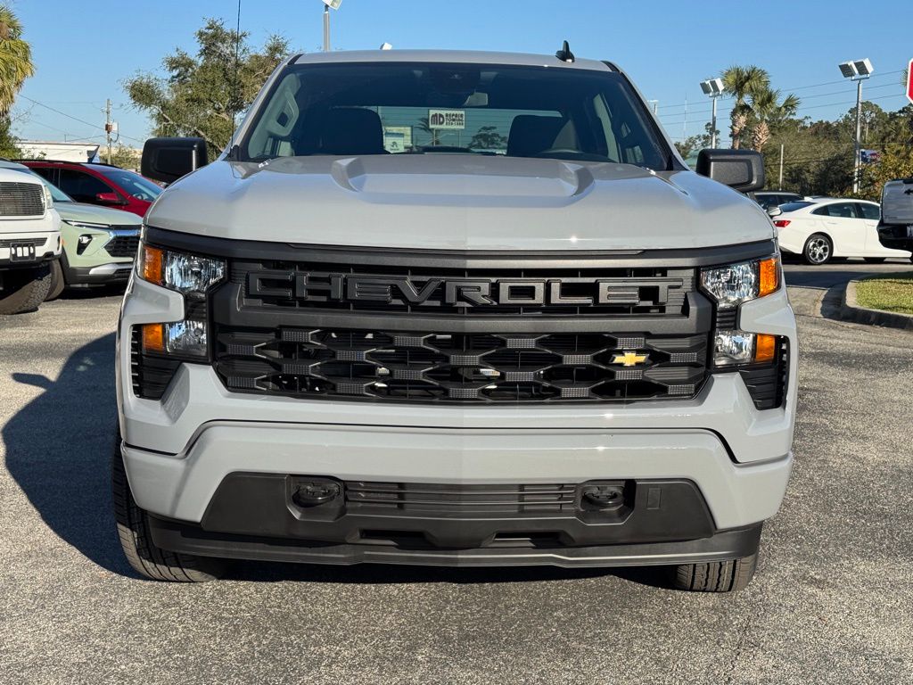 2025 Chevrolet Silverado 1500 Custom 3