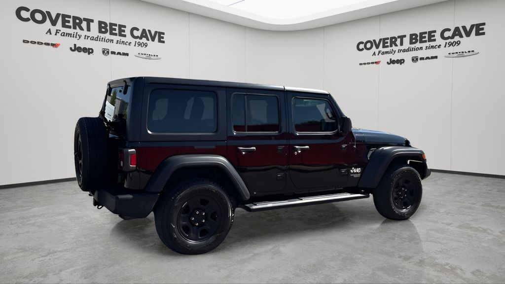 Used 2021 Black Jeep Unlimited Sport image 10