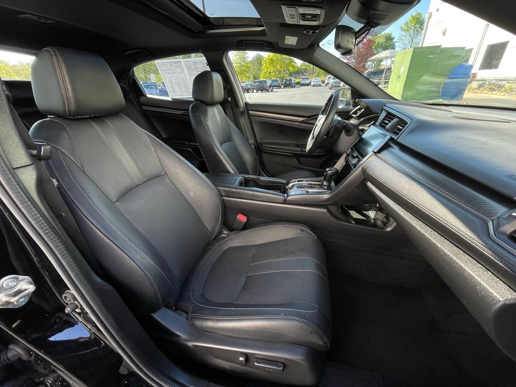 2018 Honda Civic Sport Touring 31